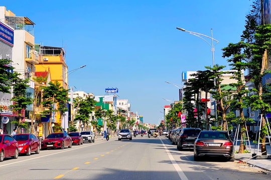 Khác lạ ở những tuyến đường nội thành Vinh sau khi được nâng cấp