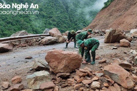 Nghệ An yêu cầu các địa phương, đơn vị chủ động ứng phó với mưa lớn, nguy cơ xảy ra lũ, ngập úng, lũ quét, sạt lở đất 