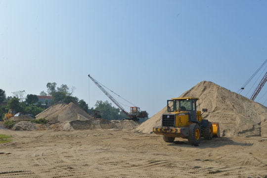 Nhiều mỏ cát xây dựng tại Nghệ An lâm cảnh ế ẩm, tồn đọng khối lượng lớn