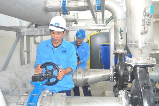 Sáng kiến khoa học nâng chất lượng nước ở Công ty CP cấp nước Nghệ An 