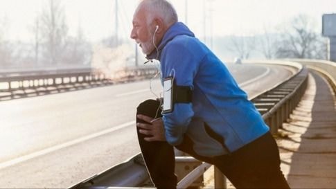 Người cao tuổi tập thể dục mùa Đông như thế nào cho hợp lý?