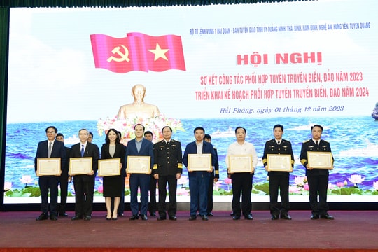 Bộ Tư lệnh Vùng 1 Hải quân và ban tuyên giáo tỉnh uỷ 6 tỉnh sơ kết công tác phối hợp tuyên truyền biển, đảo