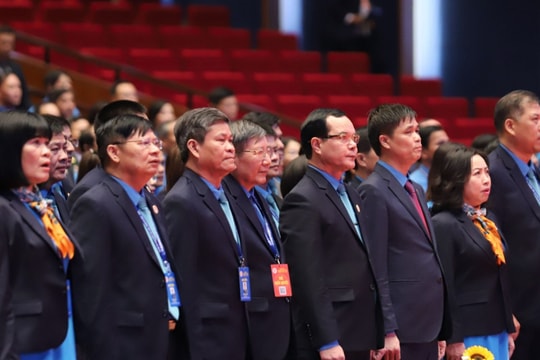  Đoàn đại biểu tỉnh Nghệ An tích cực tham gia các hoạt động tại Đại hội XIII Công đoàn Việt Nam