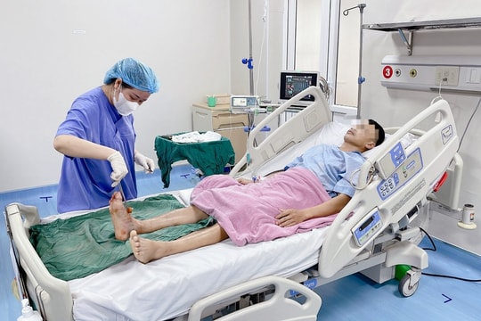 Bệnh viện Chấn thương – Chỉnh hình Nghệ An nối thành công cổ chân bị đứt gần lìa cho người đàn ông 43 tuổi