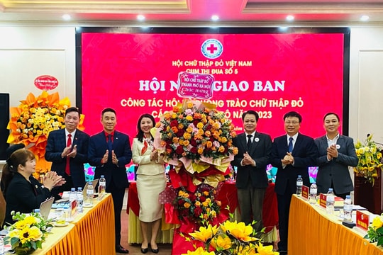 Giao ban cụm thi đua hội chữ thập đỏ các tỉnh Trung Bộ