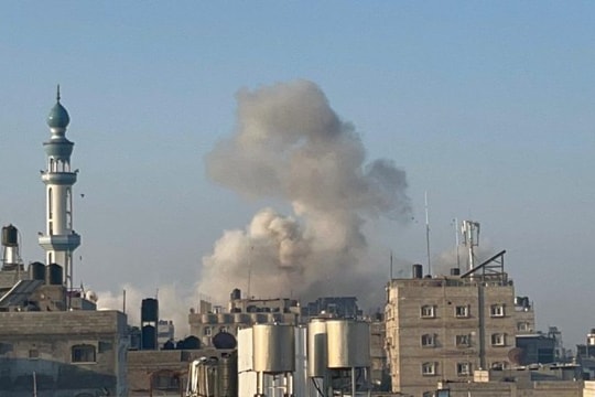 Cáo buộc Hamas vi phạm lệnh ngừng bắn, quân đội Israel tiếp tục chiến đấu tại Gaza