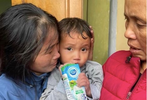 Nhiều câu hỏi trong vụ bé trai 2 tuổi mất tích ở thị xã Hoàng Mai 