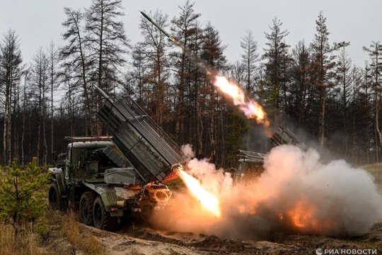 Các cuộc 'tấn công kép' của quân đội Nga trở thành 'cơn ác mộng' cho Ukraine