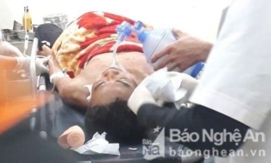 Mâu thuẫn khi dự đám cưới, một thanh niên ở Nghệ An bị đâm tử vong