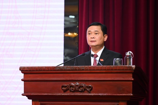 Tiếp tục thực hiện hiệu quả hơn nữa vai trò và trọng trách của người đại biểu nhân dân