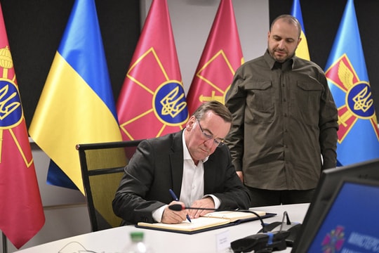 Đức tuyên bố không phải là đồng minh của Ukraine