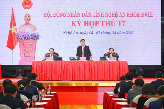 Hôm nay (6/12), HĐND tỉnh Nghệ An tiến hành thảo luận Tổ và thảo luận tại hội trường