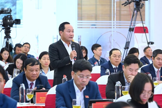 Giám đốc Sở Tài nguyên và Môi trường giải trình về trách nhiệm trong cấp Giấy chứng nhận quyền sử dụng đất