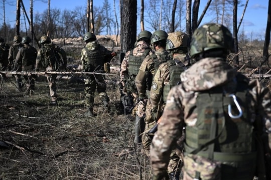 Cựu sĩ quan tình báo Mỹ: Xung đột Ukraine bước vào giai đoạn cuối 