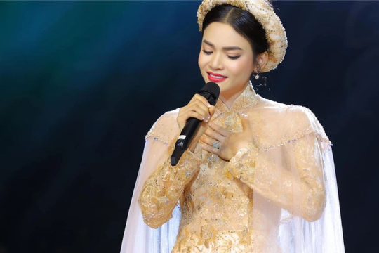 Phạm Phương Thảo, ca sĩ trẻ nhất được phong Nghệ sĩ Nhân dân