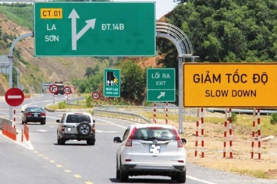 Những trường hợp tài xế phải giảm tốc độ