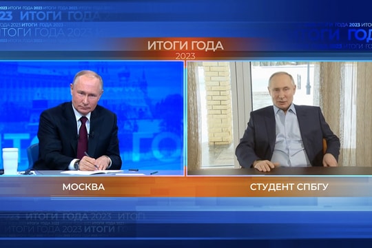 Trả lời câu hỏi từ 'phiên bản ảo' của mình, Tổng thống Nga khẳng định 'thích là Putin độc nhất vô nhị’
