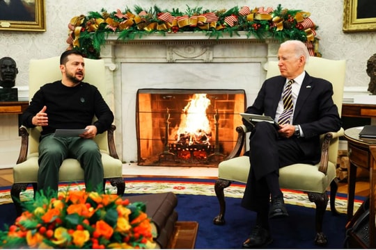 Tổng thống Ukraine Zelensky tính toán sai lầm khi dựa vào đảng Cộng hòa của Mỹ?