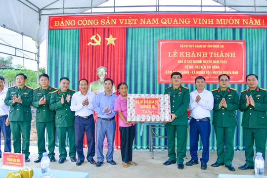 Bộ Chỉ huy Quân sự tỉnh đẩy mạnh hoạt động giúp đỡ xã nghèo, người có hoàn cảnh khó khăn