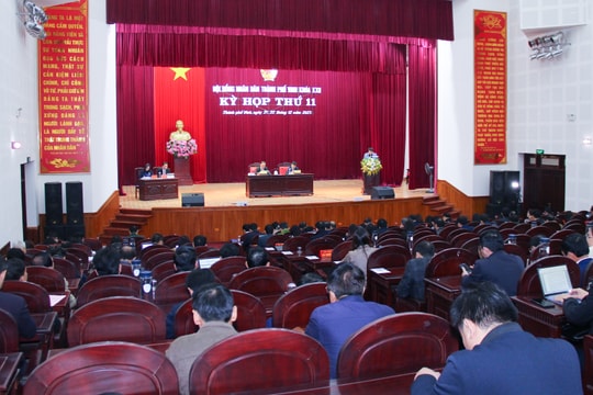 HĐND thành phố Vinh khai mạc kỳ họp thứ 11, khóa XXII, nhiệm kỳ 2021 - 2026
