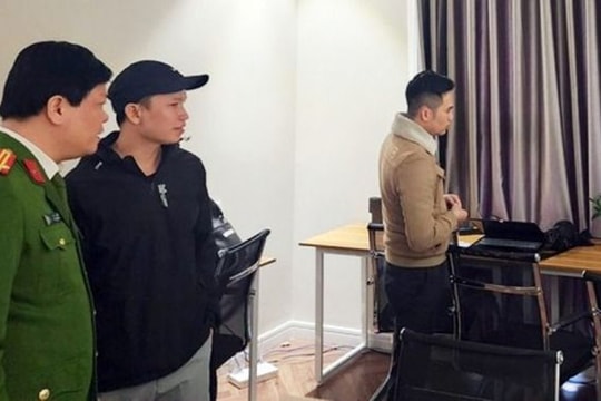 'Ông trùm' điều hành đường dây lừa đảo hàng chục tỷ đồng qua mạng sa lưới