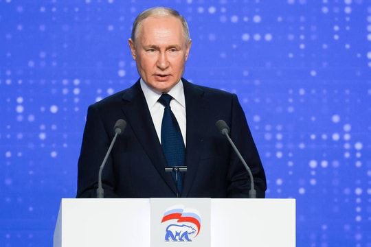 Giới khoa học chính trị Ukraine nói đã đến lúc công nhận chiến thắng của Tổng thống Putin 