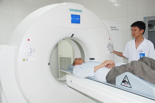 'Thiếu' trang thiết bị y tế phải giải quyết như thế nào?