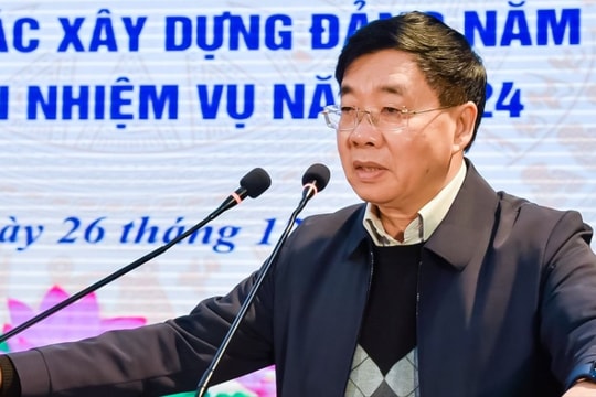 Nâng cao đạo đức công vụ, đẩy mạnh cải cách hành chính gắn với chuyển đổi số