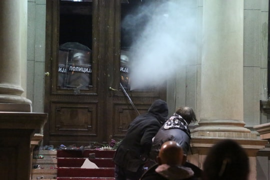 Điện Kremlin nói gì về ‘âm mưu Maidan’ tại Serbia?