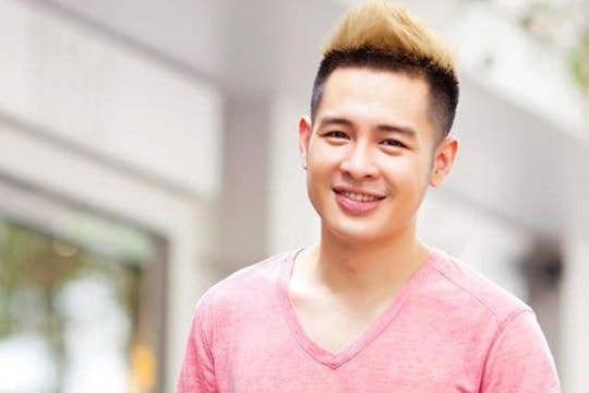 Cuộc sống 10 năm bí ẩn của Hoàng Hải trước khi tỏa sáng trở lại ở Ca sĩ mặt nạ 