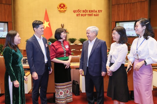 Xứng đáng vai trò đại diện của nhân dân