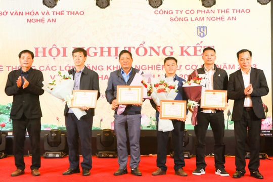 Nghệ An tổng kết hoạt động các lớp bóng đá năng khiếu nghiệp dư cơ sở