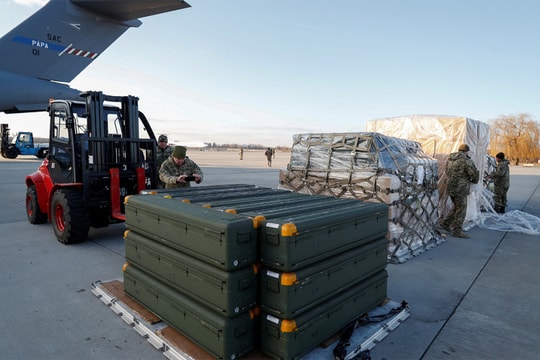 Ukraine 'lãnh đạm' với gói viện trợ mới của Mỹ