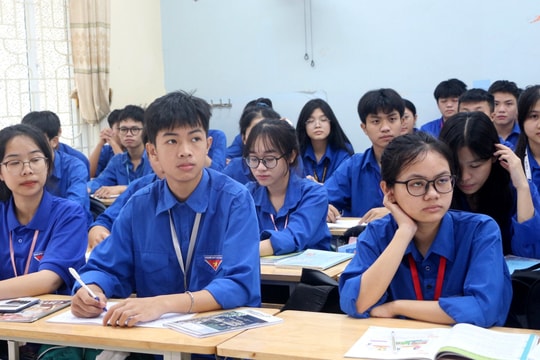 Bộ Giáo dục - Đào tạo công bố đề minh họa thi tốt nghiệp Trung học phổ thông từ năm 2025