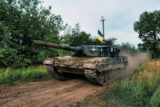 Việc mất vũ khí ở Ukraine giáng đòn nặng vào tổ hợp công nghiệp quân sự của phương Tây 