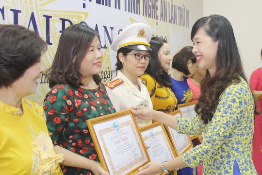 Để phụ nữ cống hiến, hưởng thụ đúng năng lực