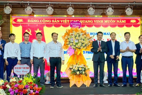 Điểm sáng trong phát triển đảng viên mới tại thị xã Hoàng Mai