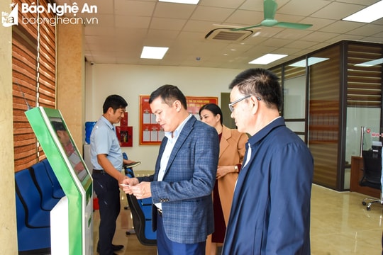 Nghệ An nghiêm cấm việc yêu cầu người dân, doanh nghiệp cung cấp thông tin đã được số hóa hoặc chia sẻ từ các cơ sở dữ liệu quốc gia