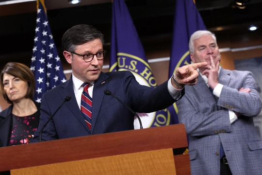 Chủ tịch Hạ viện Mỹ: Tổng thống Biden phải đề ra mục tiêu rõ ràng trong cuộc xung đột Ukraine