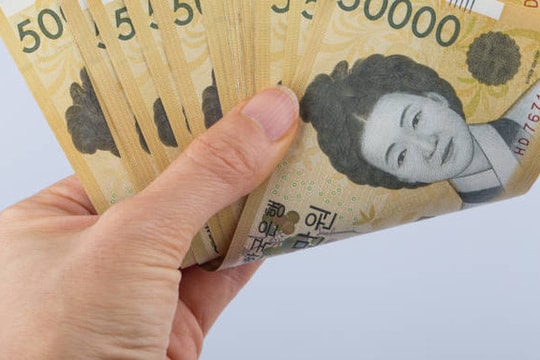 Giá Won đi ngang, chợ đen lao dốc; Vàng dự báo tiếp tục tăng 