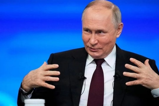 Hơn 1,3 triệu chữ ký ủng hộ ông Putin tự ứng cử tổng thống Nga