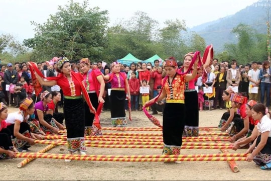 Nghệ An tăng cường công tác quản lý và tổ chức lễ hội năm 2024