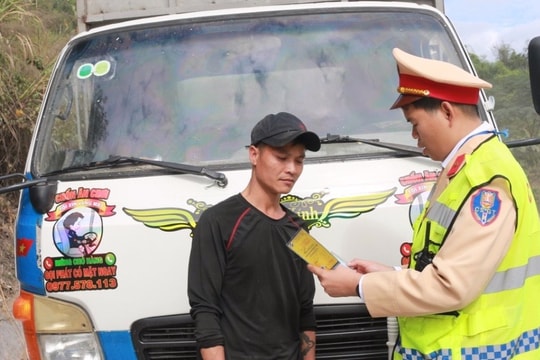 Xử lý nghiêm vi phạm an toàn giao thông, nhất là về nồng độ cồn