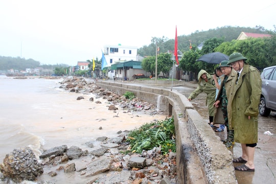 Nghệ An chỉ đạo các biện pháp ứng phó với gió mạnh trên biển 