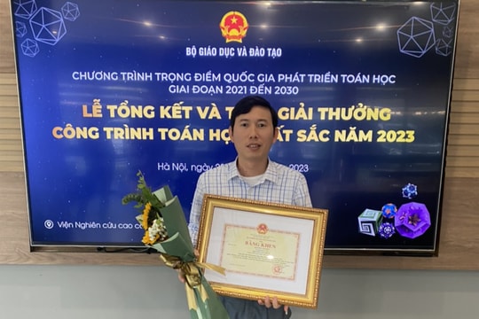 Từ ông giáo làng tới giải thưởng Toán quốc gia