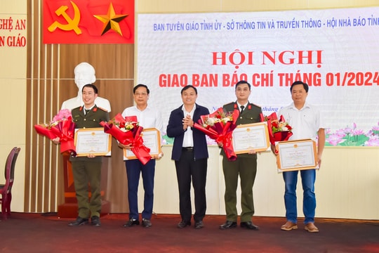 Các cơ quan báo chí đẩy mạnh thông tin tuyên truyền việc triển khai Nghị quyết số 39 của Bộ Chính trị về Nghệ An