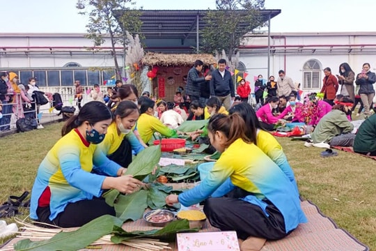 Công đoàn Nghệ An đồng hành, chăm lo Tết cho người lao động 