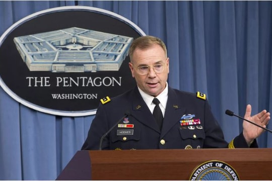 Trung tướng Mỹ đề nghị Ukraine tuyển phụ nữ nhập ngũ 