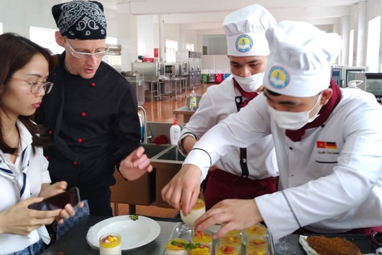 Cần sớm giải quyết vướng mắc để cấp bằng cho sinh viên cao đẳng ở Nghệ An đã hoàn thành chương trình học