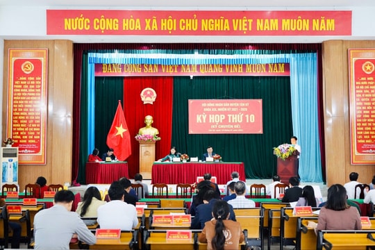 Phiếu tín nhiệm thấp quá bán, một Phó Chủ tịch UBND huyện Tân Kỳ bị miễn nhiệm chức danh